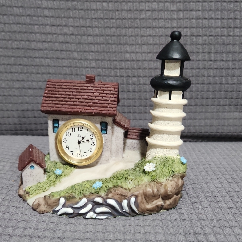 Charming Lighthouse Clock Decor - Cream and Brown